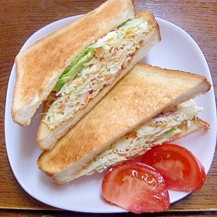 毎日でも食べたい!メガ野菜サンド